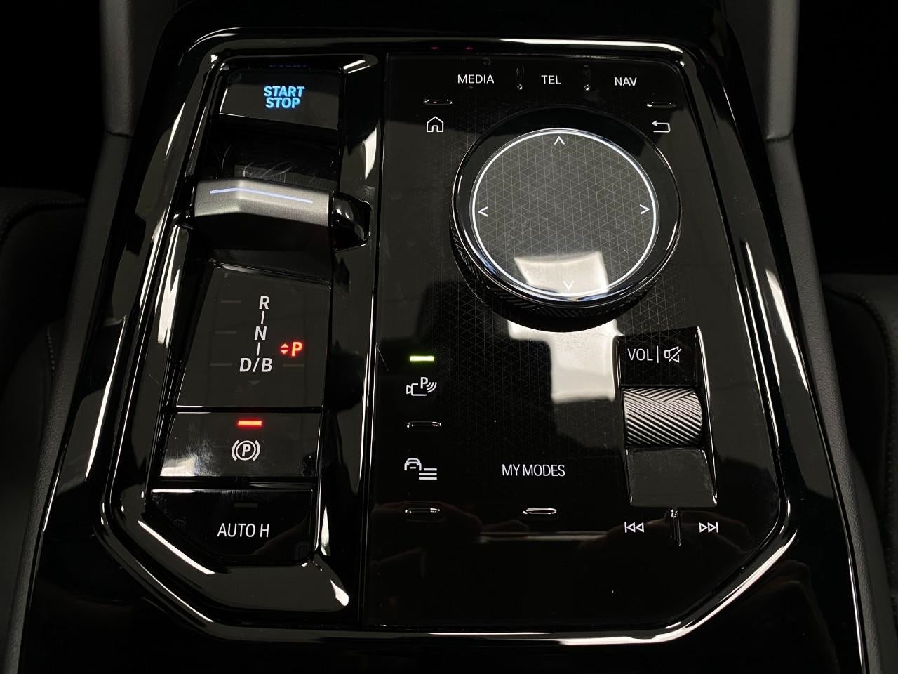 2024 BMW i5 M60 Sedan