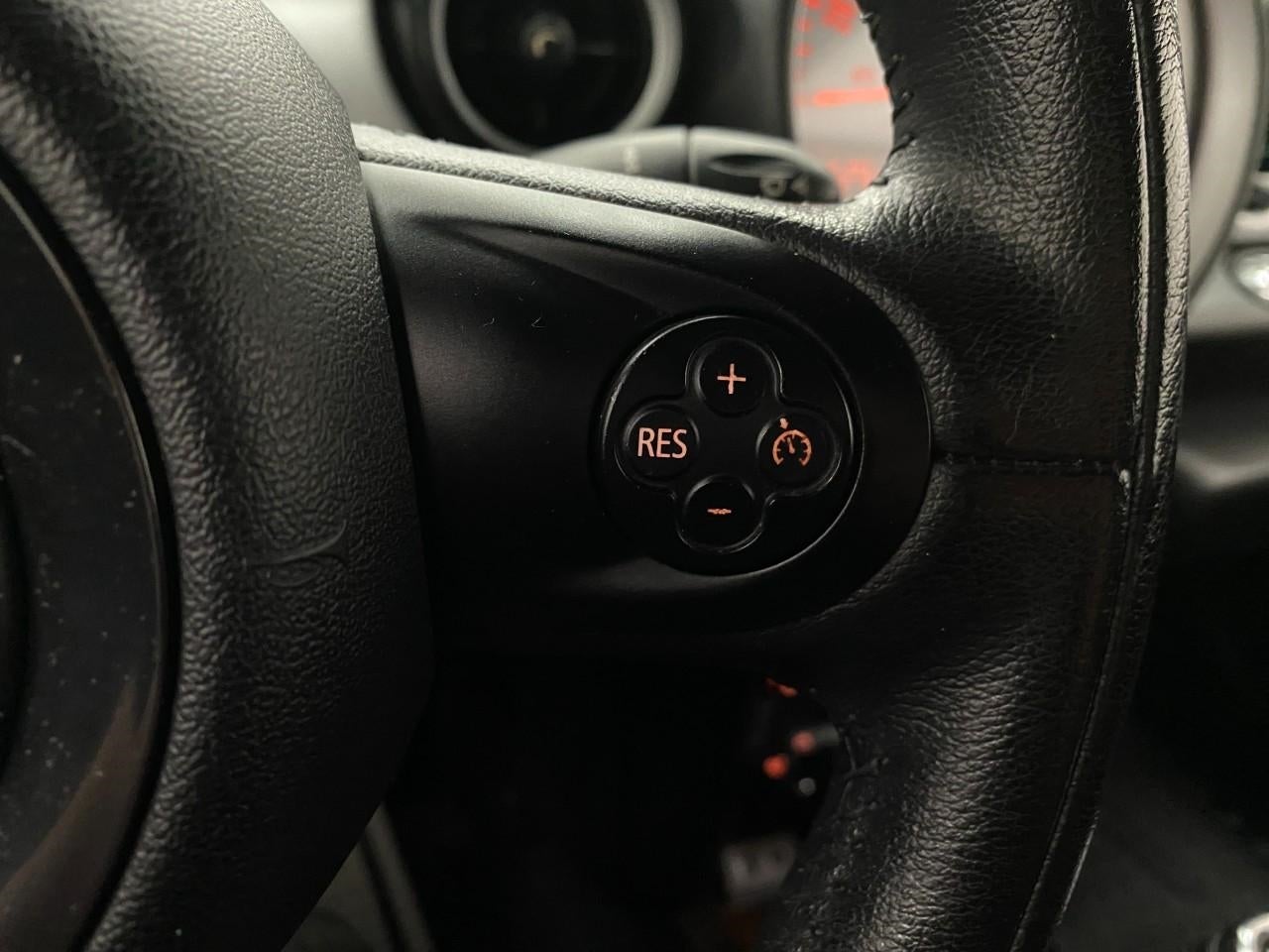 2014 MINI Cooper Roadster 2dr