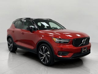 2021 Volvo XC40 T5 AWD R-Design